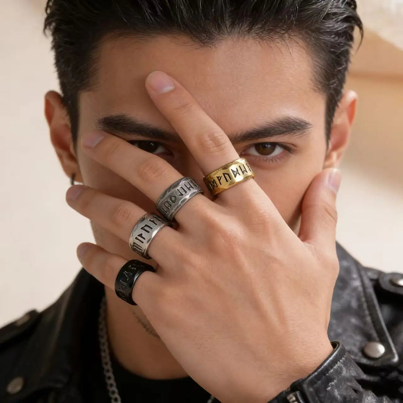 Anillo Runas