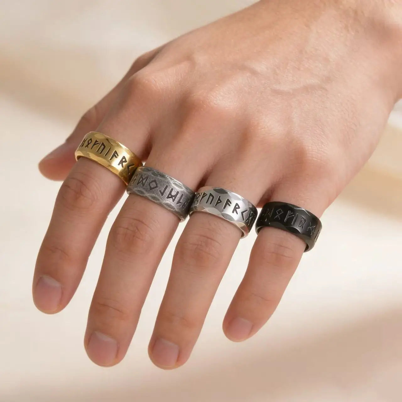 Anillo Runas