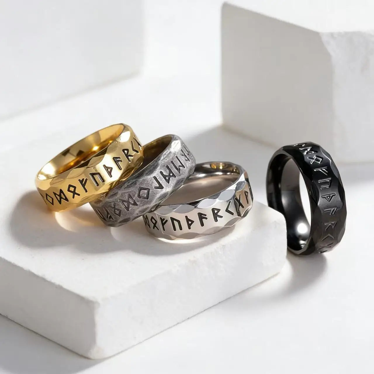 Anillo Runas